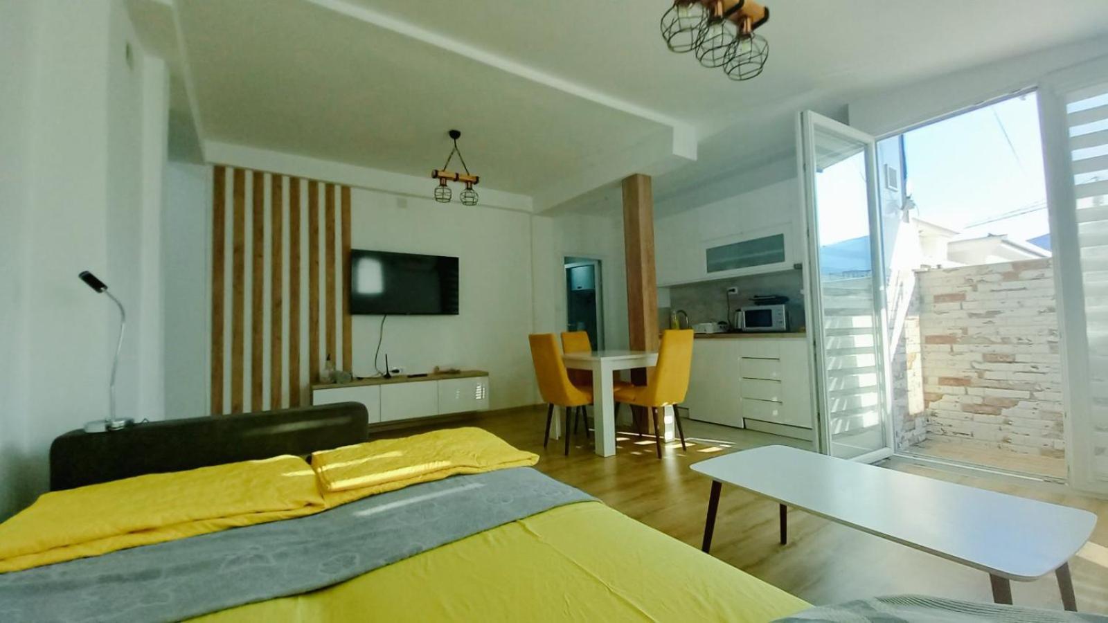 Bjanka Square Apartments Skopje Esterno foto